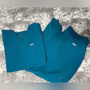 Figs Pacific Blue scrub set